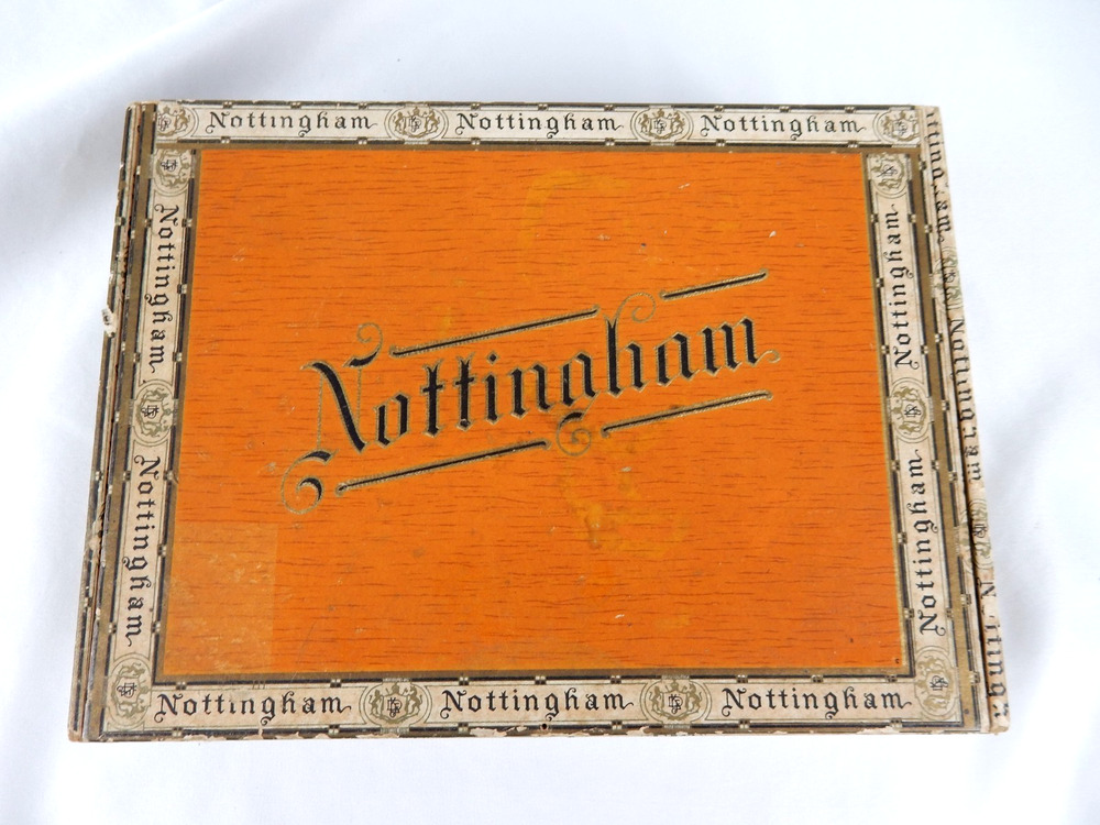 Vintage Nottingham Queens Cigar Box D Emil Klein Co Wood 1930s-40s